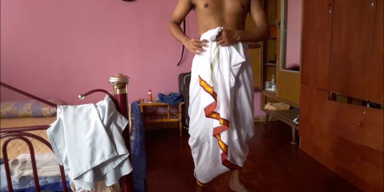 How to Wear Hare Krishna Dhoti | Gaudiya Vaishnava