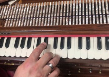 Jai Radha Madhava – Melody | Gaura Vani